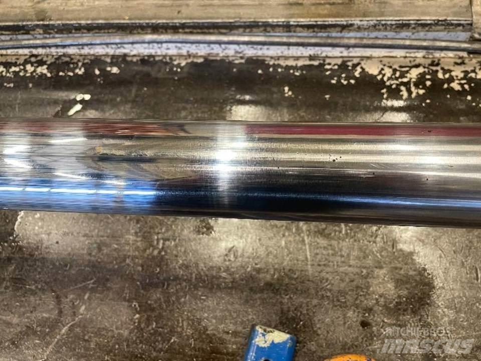 CASE 688B 油壓