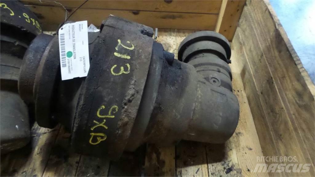CAT 213 傳動裝置