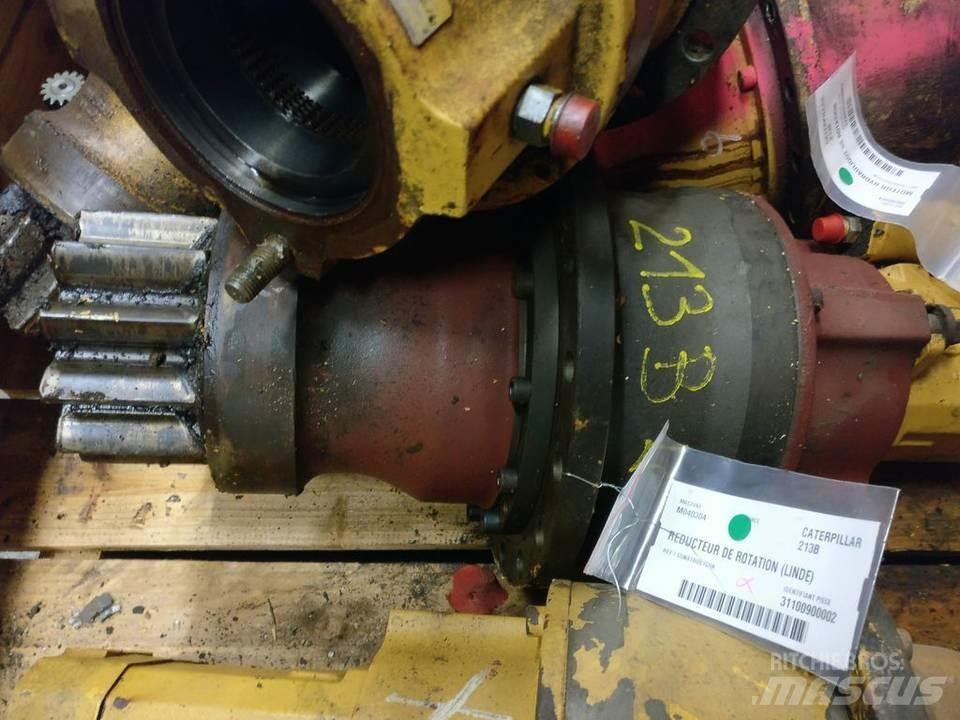 CAT 213B 傳動裝置