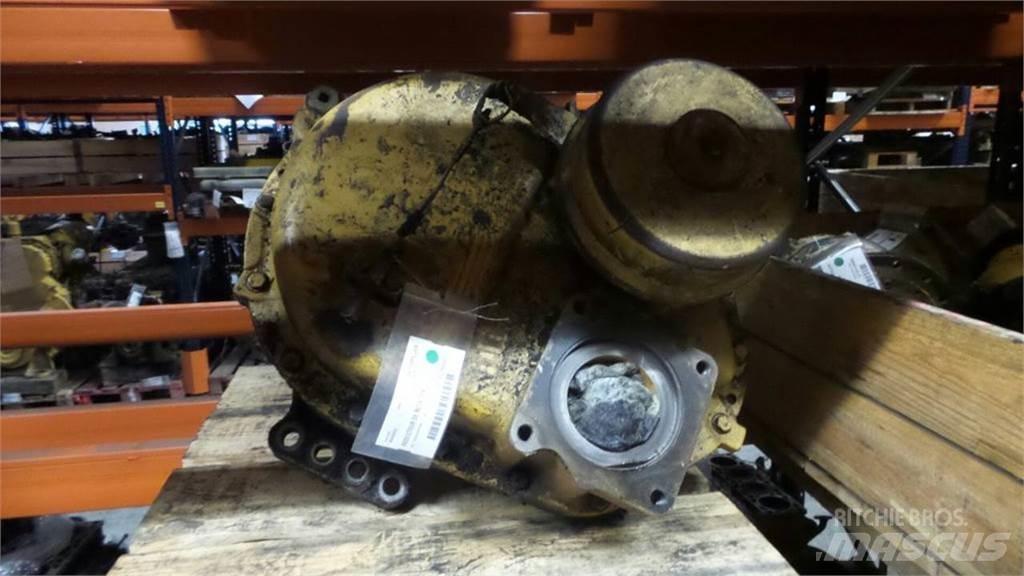 CAT 225 傳動裝置