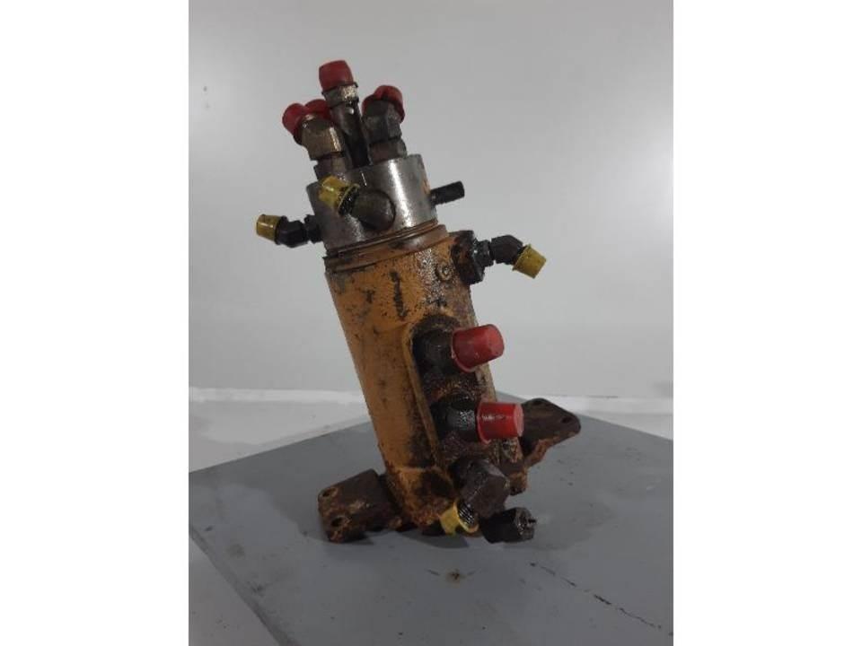 CAT 302.5 油壓