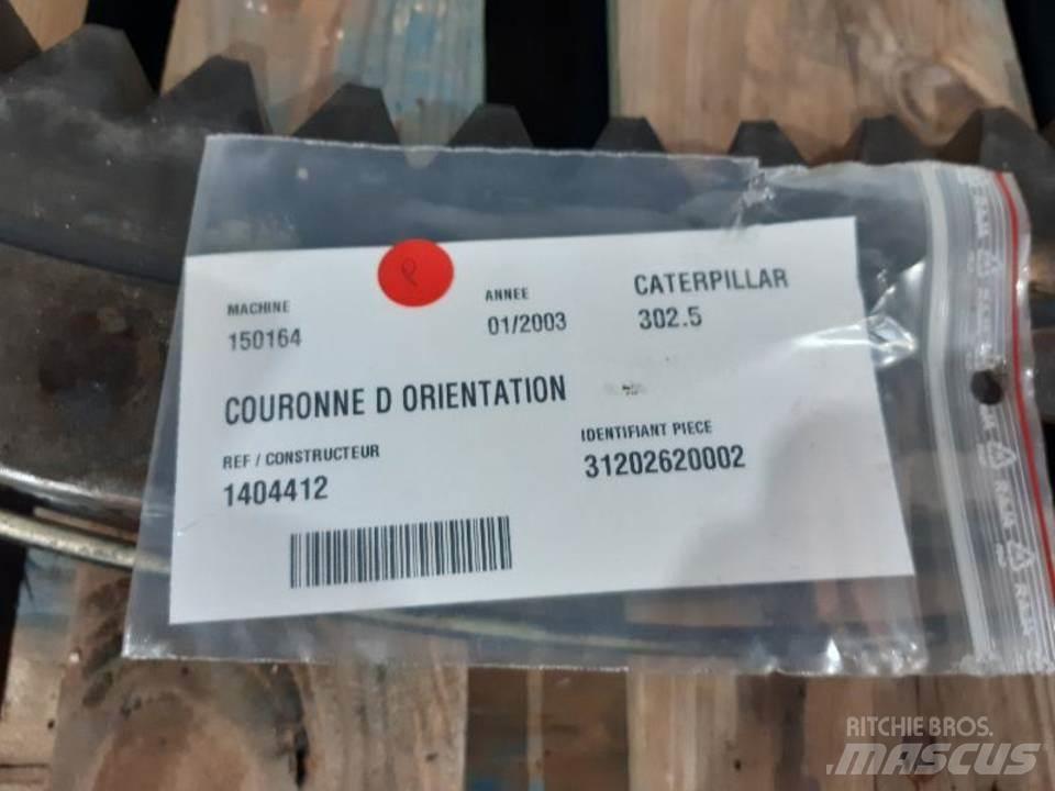 CAT 302.5 傳動裝置
