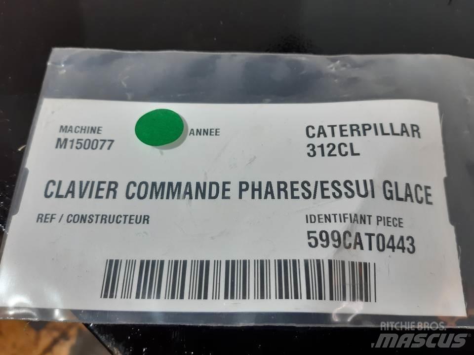 CAT 312CL 駕駛室與內部
