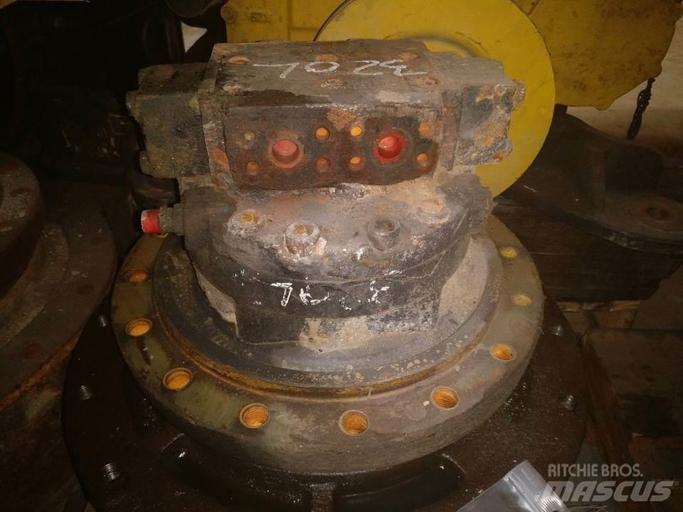 CAT 320 傳動裝置