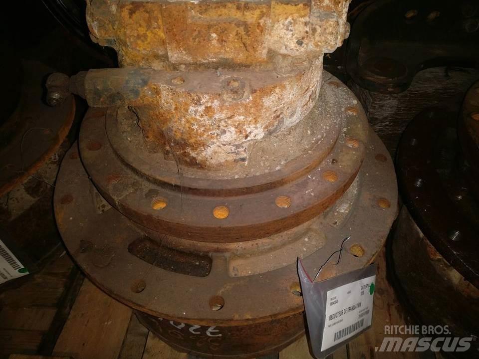 CAT 320 傳動裝置