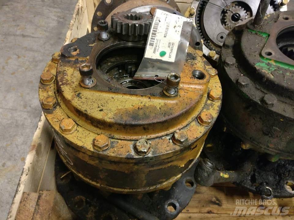 CAT 322B 傳動裝置