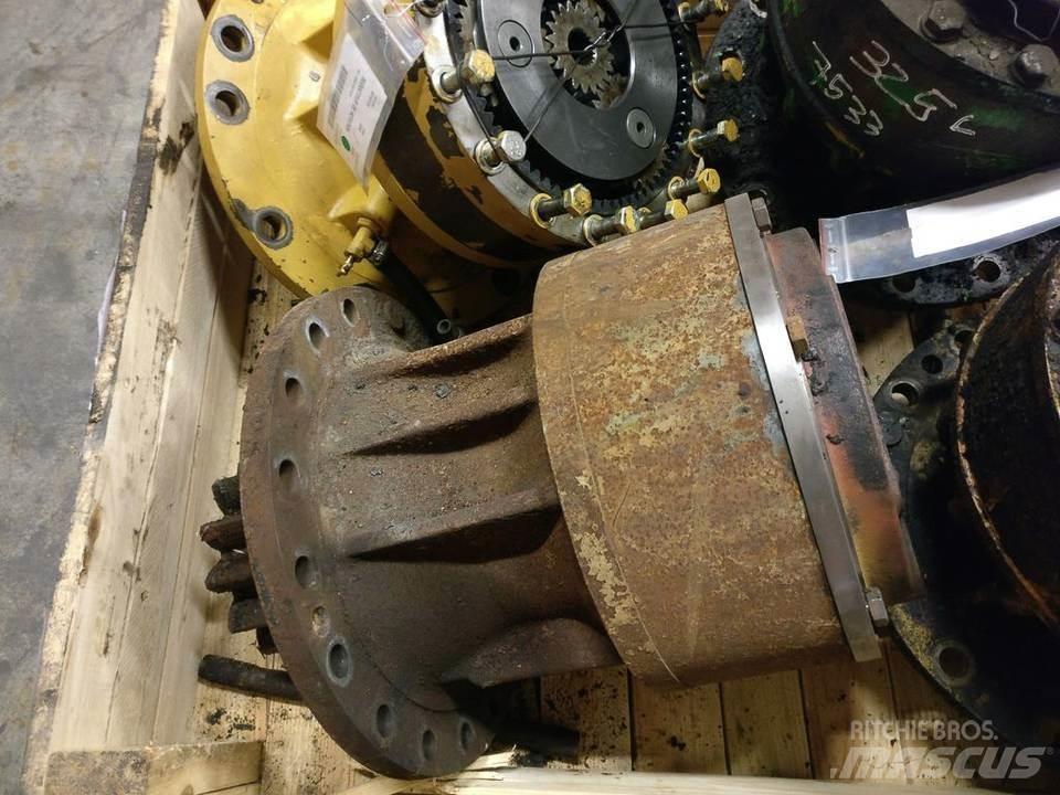 CAT 324D 傳動裝置