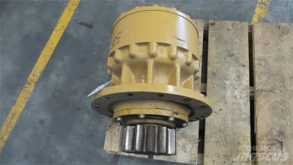 CAT 325 傳動裝置