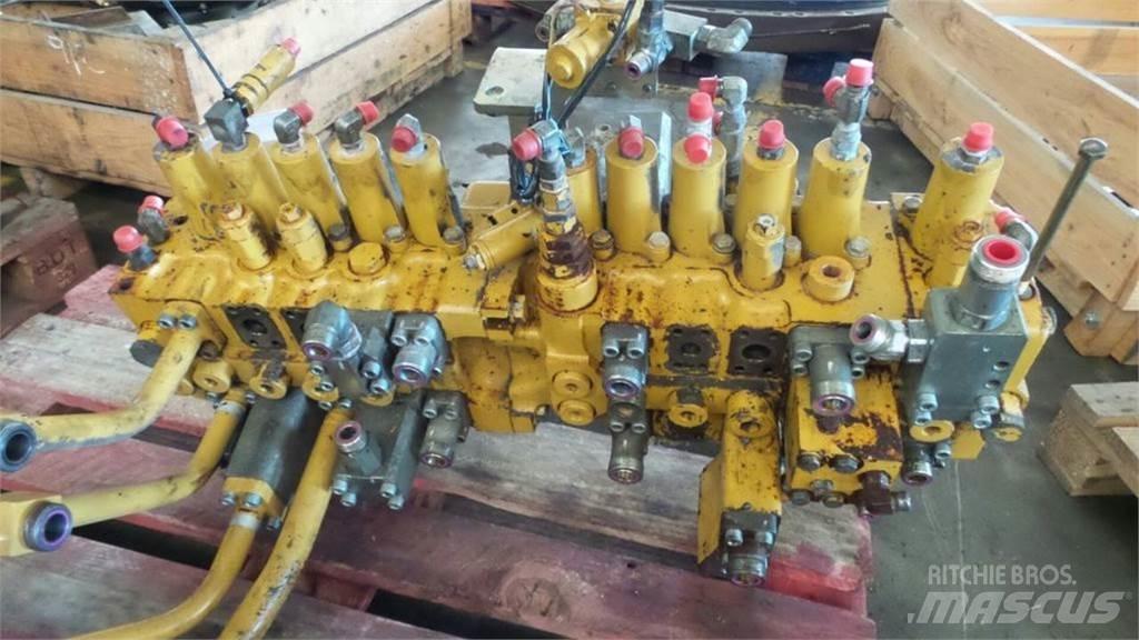 CAT 330DL 油壓