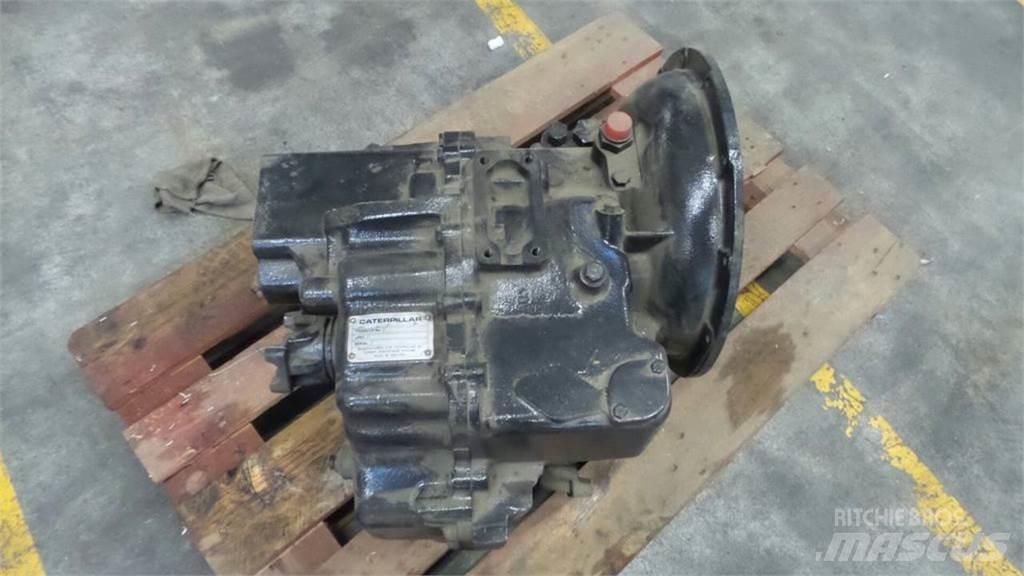 CAT 432D 傳動裝置