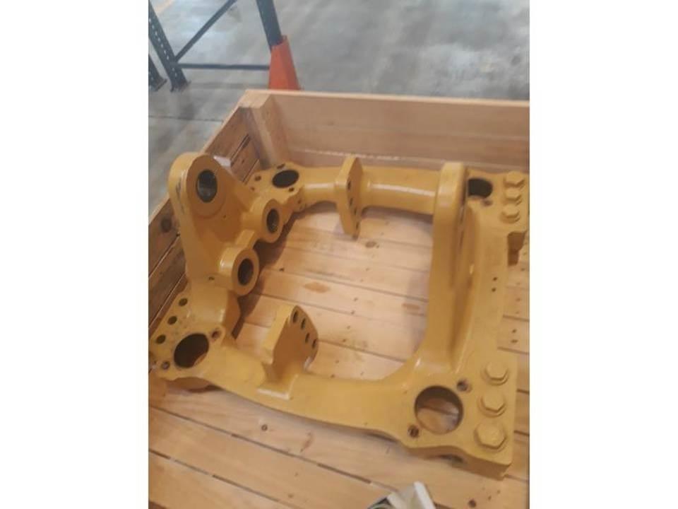 CAT 432E 駕駛室與內部