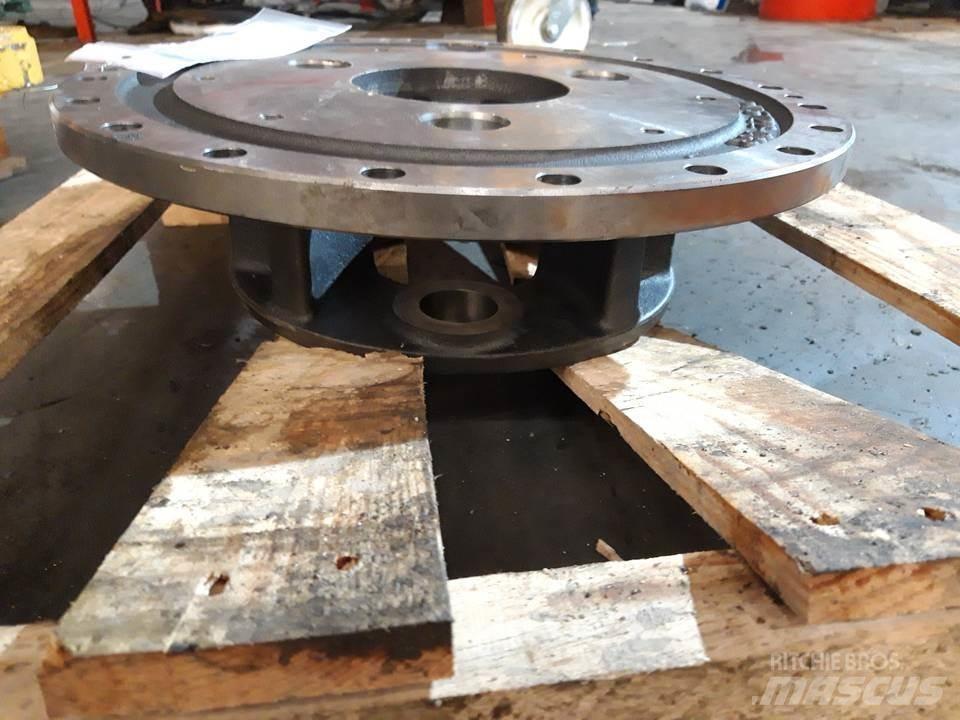 CAT 735 傳動裝置
