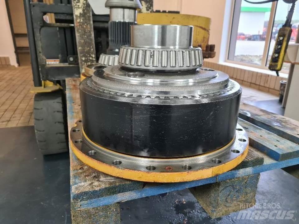 CAT 735 傳動裝置