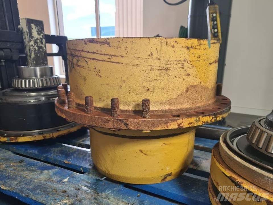 CAT 735 傳動裝置