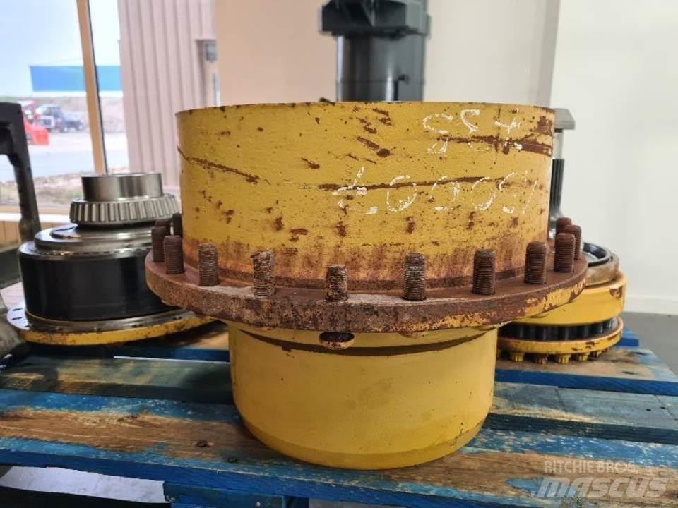 CAT 735 傳動裝置