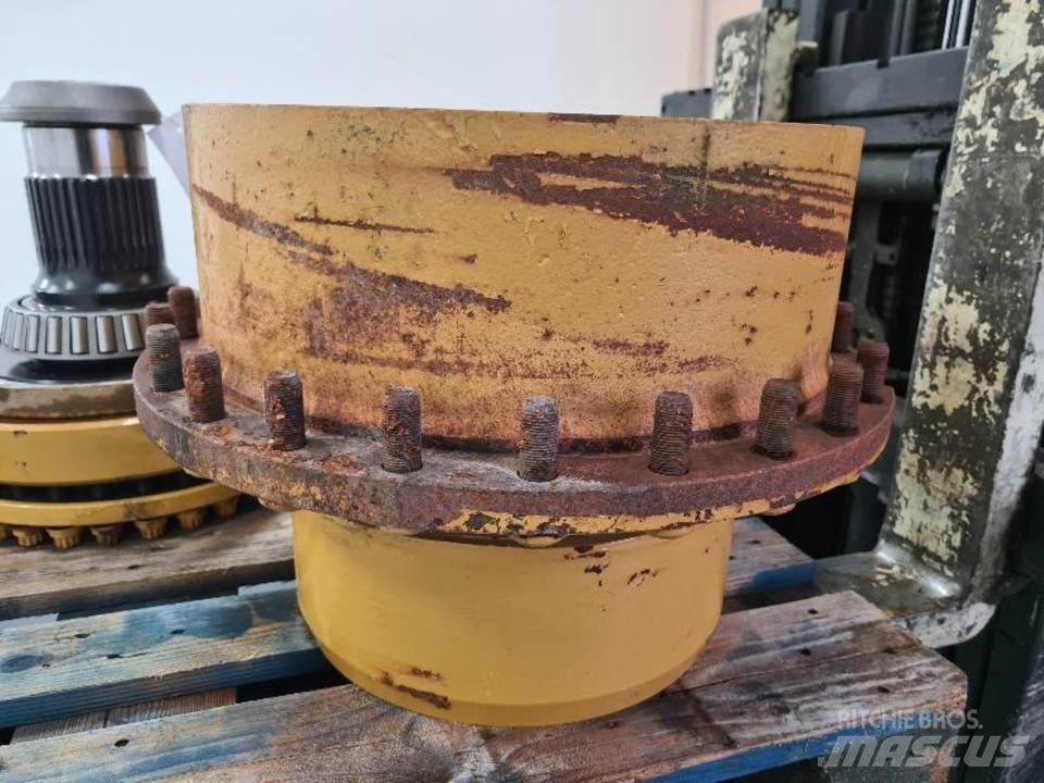 CAT 735 傳動裝置