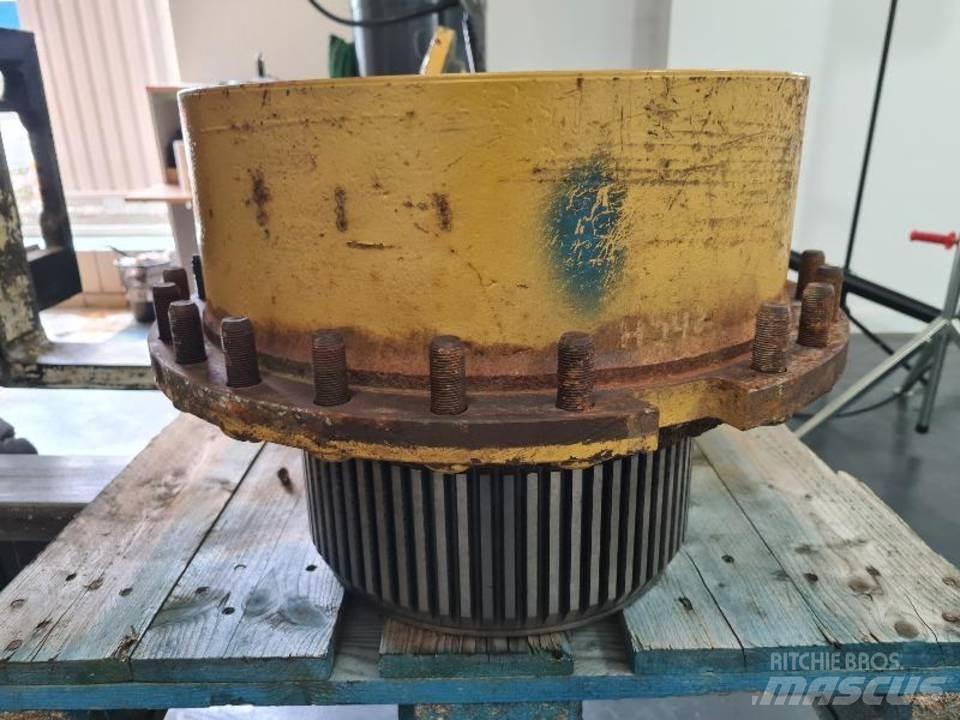 CAT 735 傳動裝置