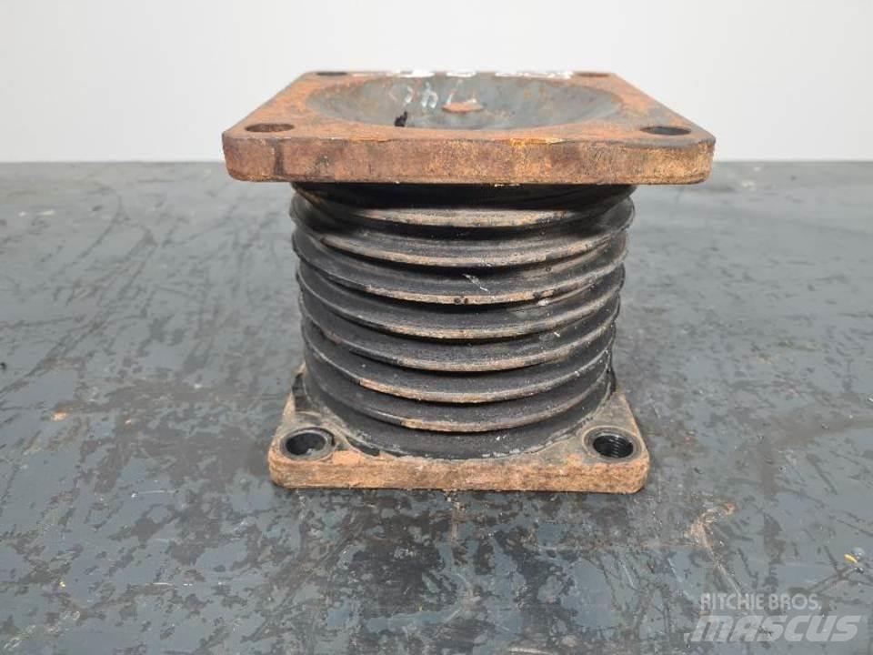 CAT 735 傳動裝置