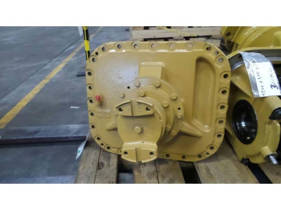 CAT 740 傳動裝置