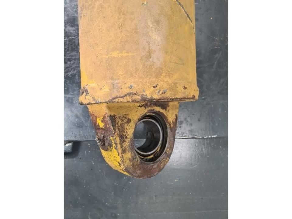 CAT 775B 油壓