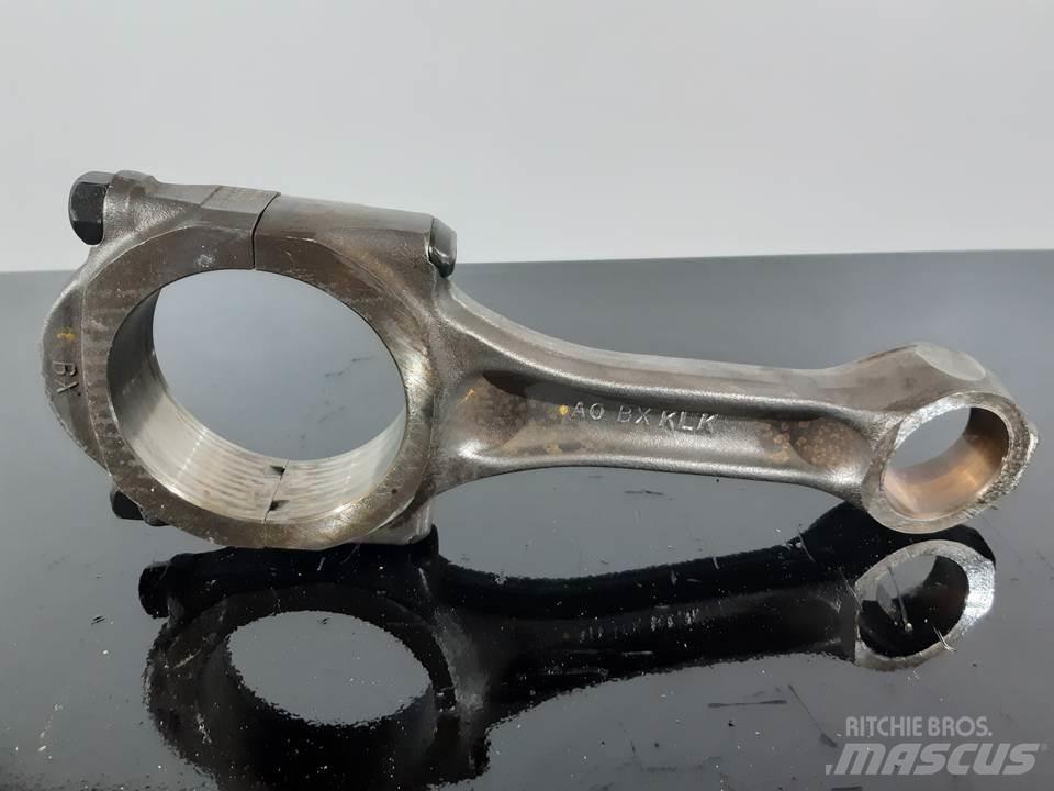 CAT 826C 引擎/發動機