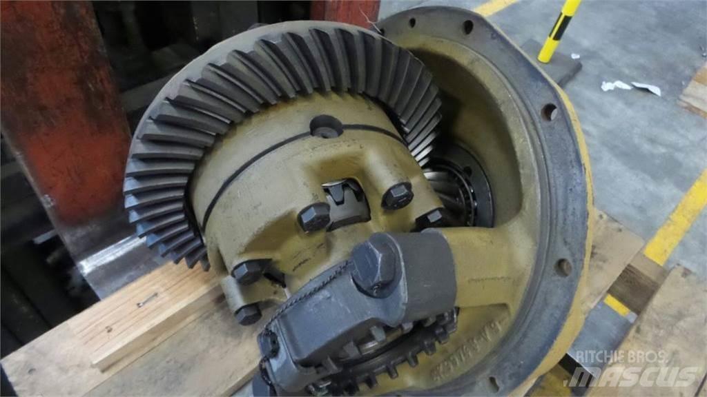 CAT 930 傳動裝置