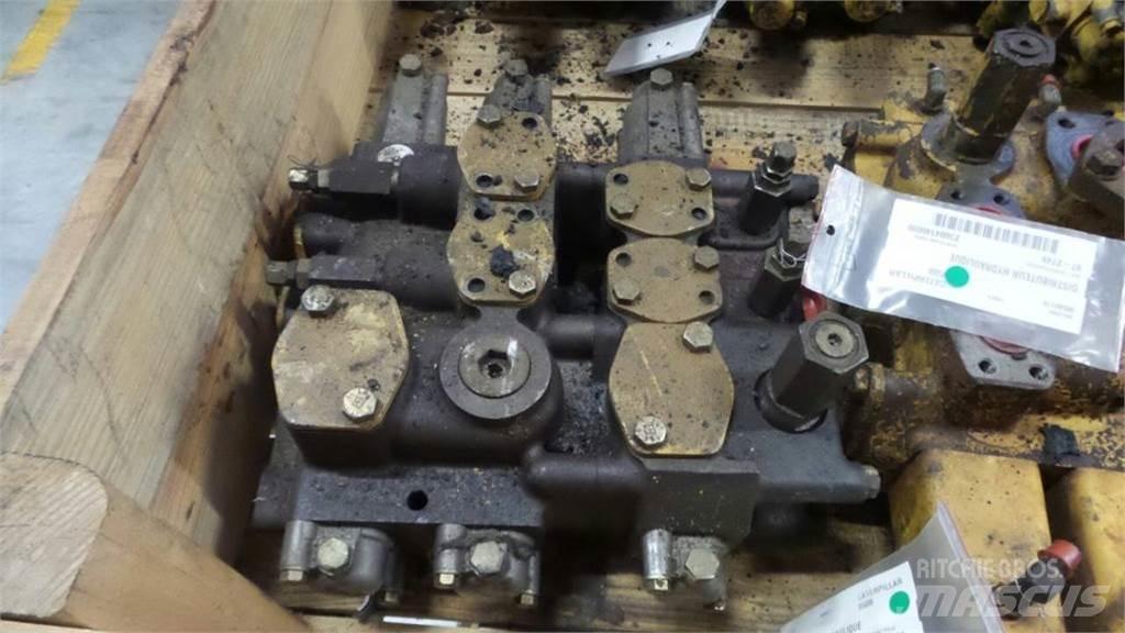 CAT 950B 油壓
