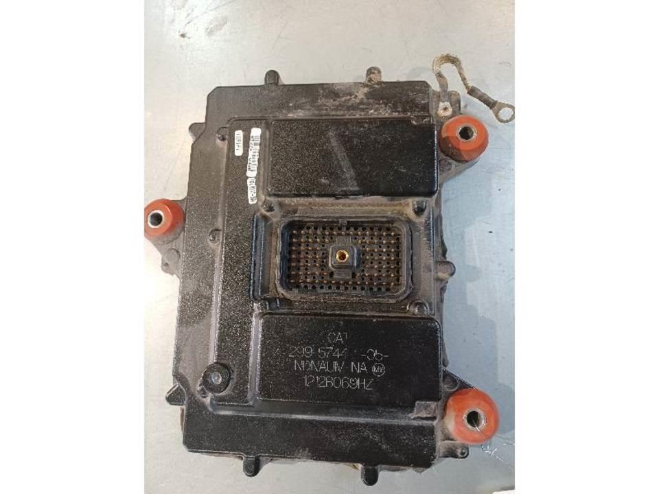 CAT 950K 駕駛室與內部