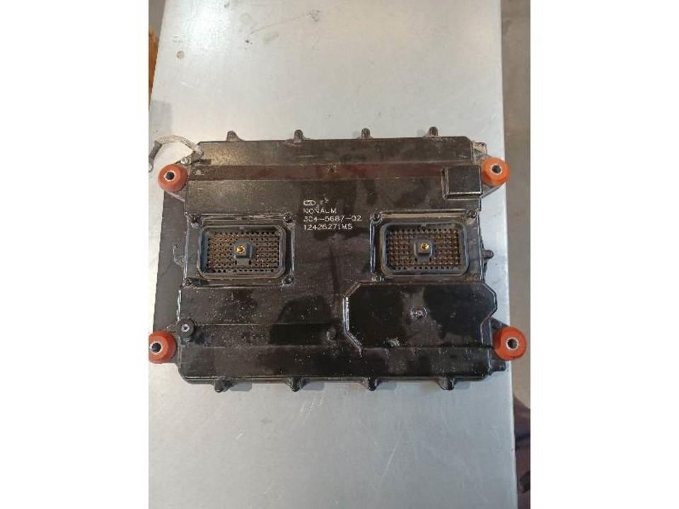 CAT 950K 駕駛室與內部