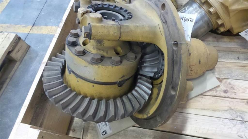 CAT 966D 傳動裝置
