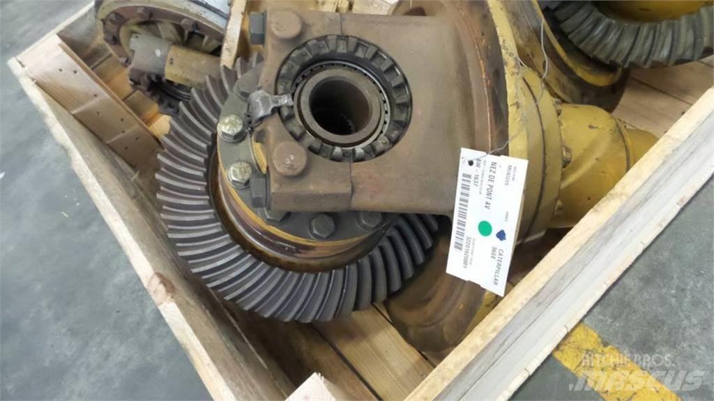 CAT 966E 傳動裝置