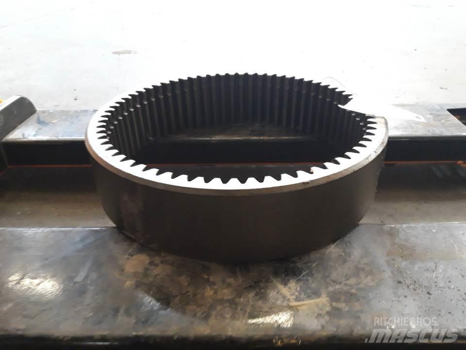 CAT 966E 傳動裝置