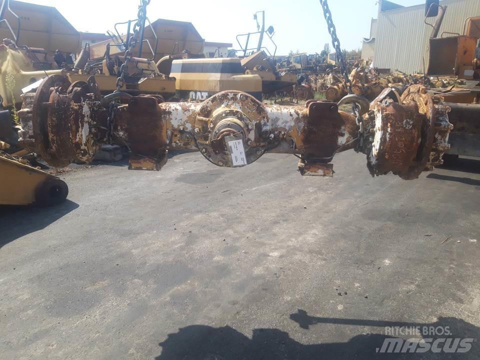 CAT D250D 傳動裝置