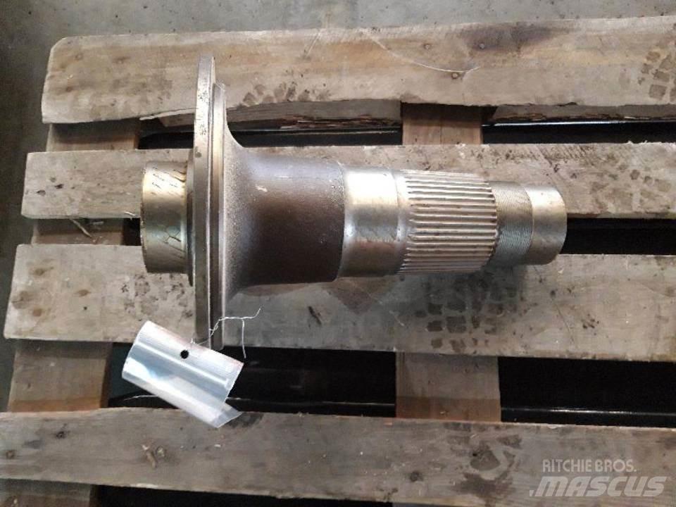 CAT D4E 傳動裝置