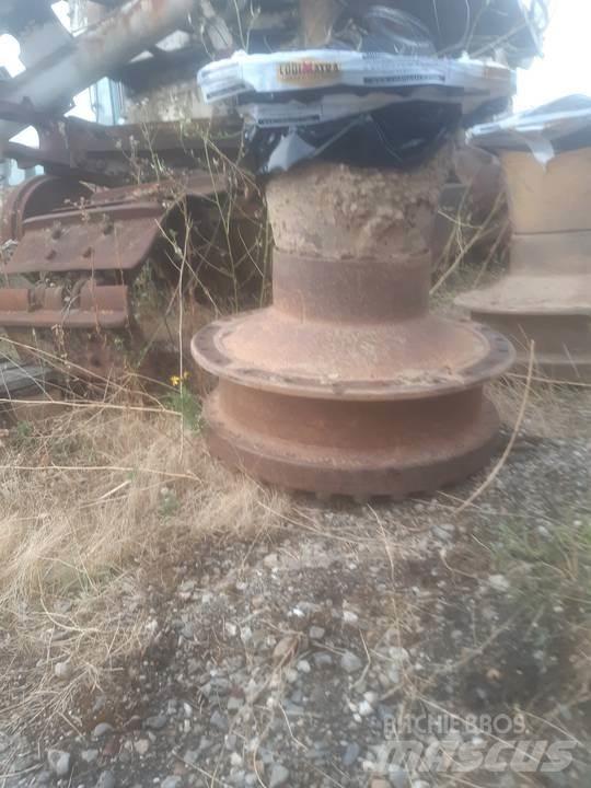 CAT D5H 傳動裝置