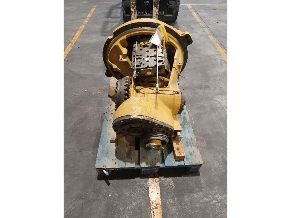 CAT D5H 傳動裝置