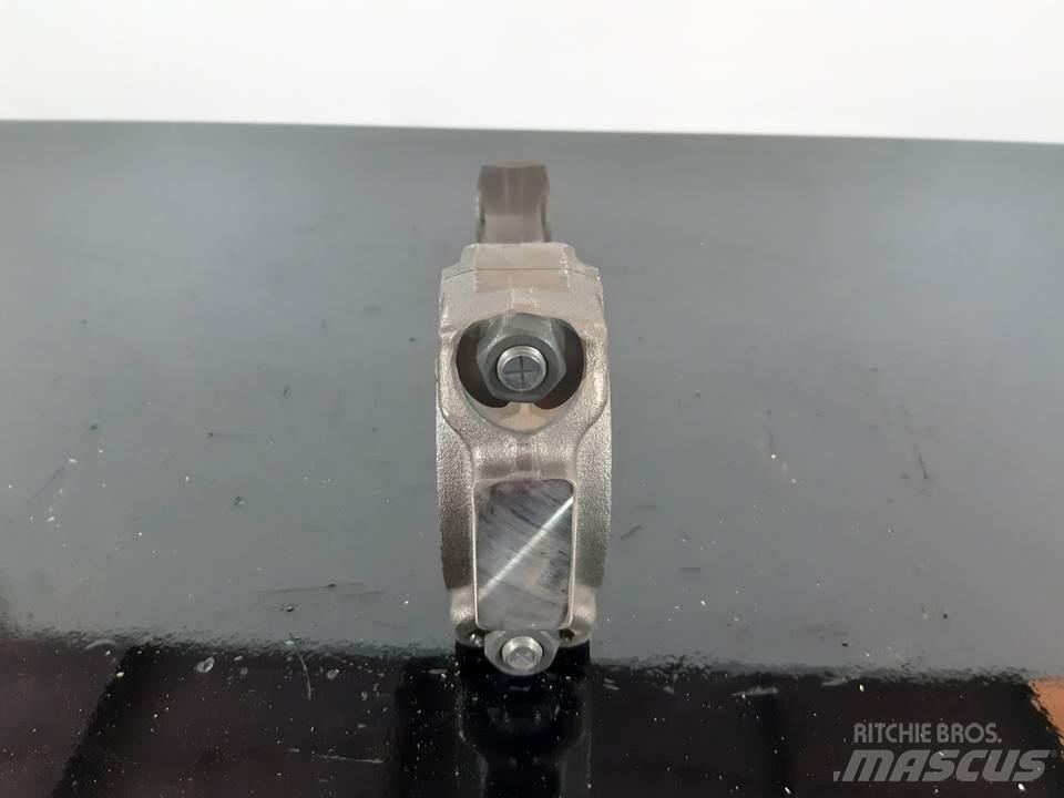 CAT D6C 引擎/發動機