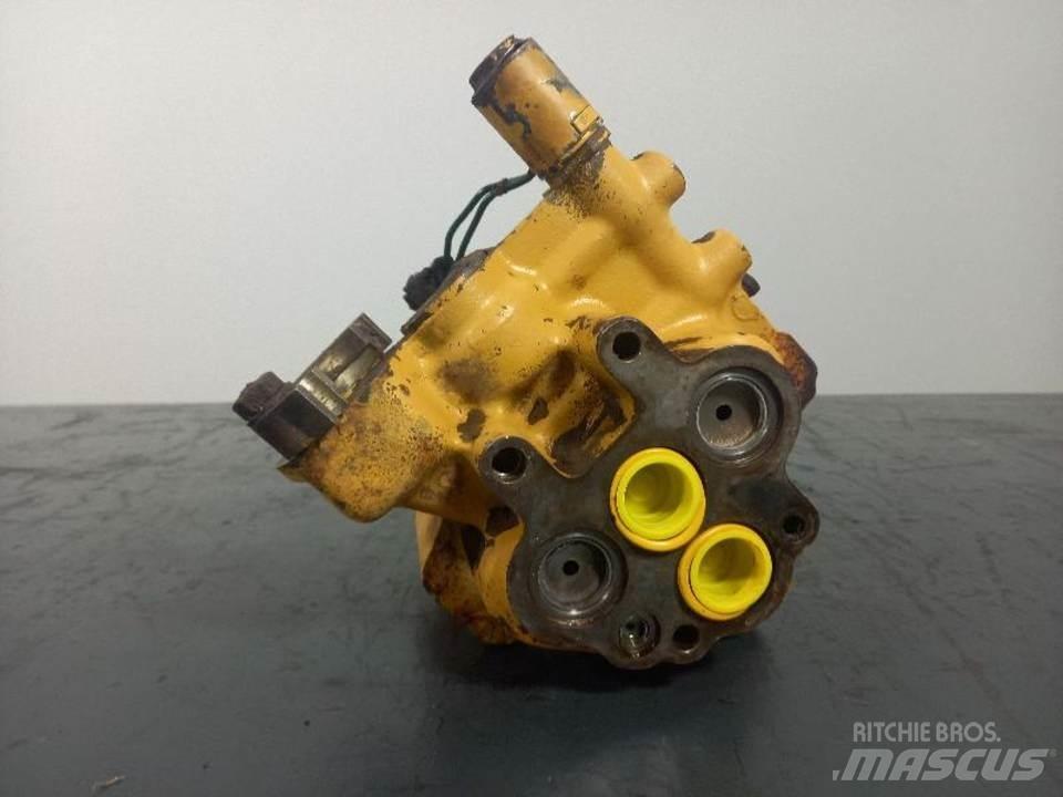 CAT D6RXL 油壓