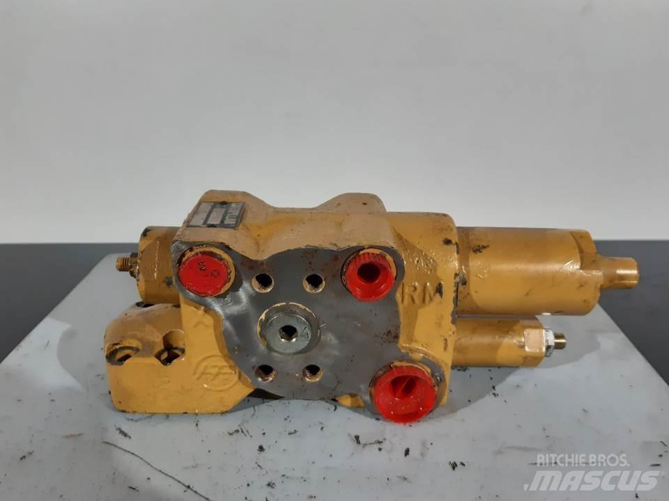 CAT M320 油壓