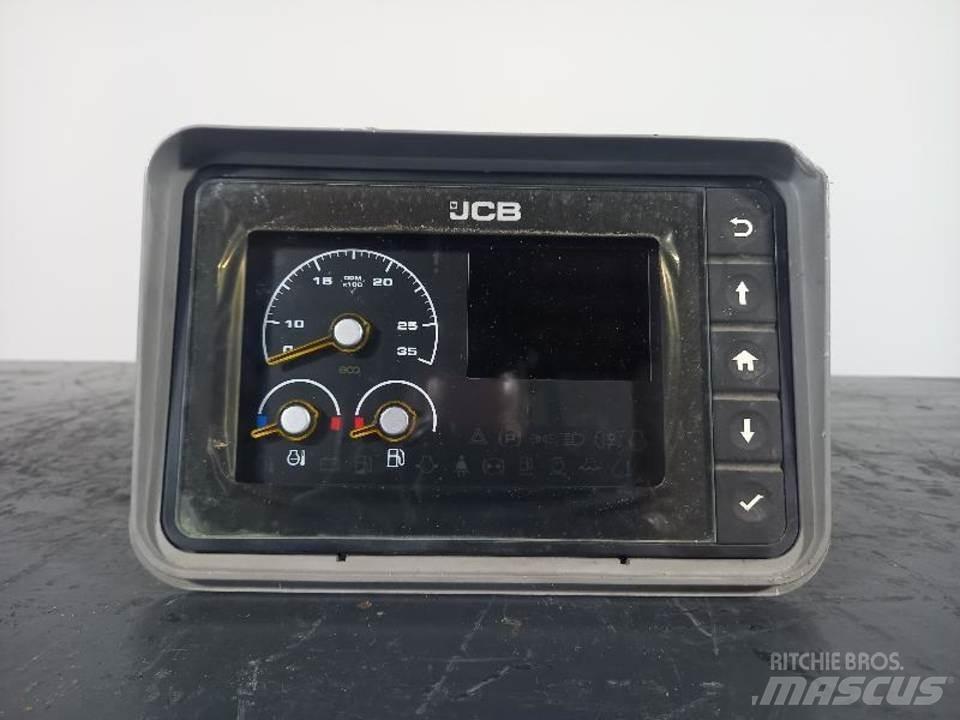 JCB 51R-1 駕駛室與內部