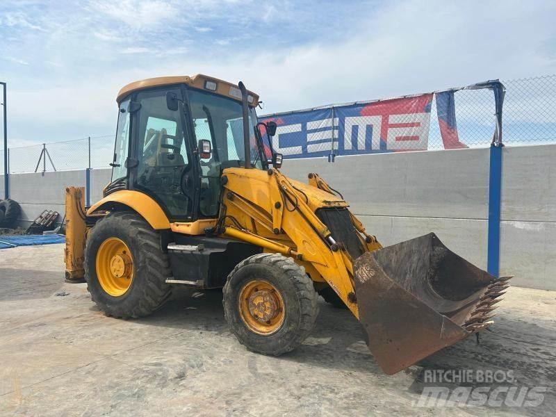 JCB 3 CX 反鏟裝載機