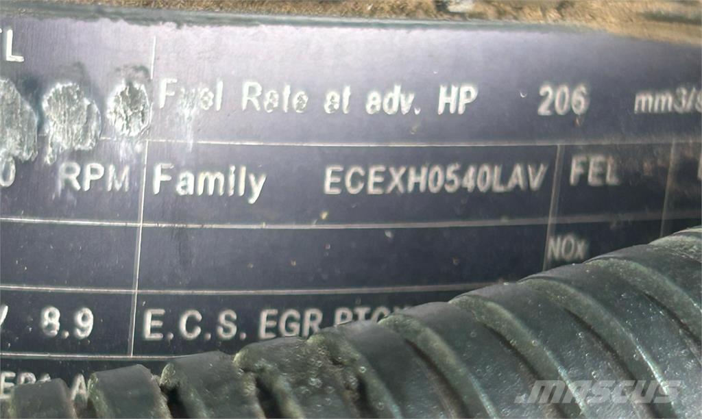 Altec AC38-127S 起重機卡車