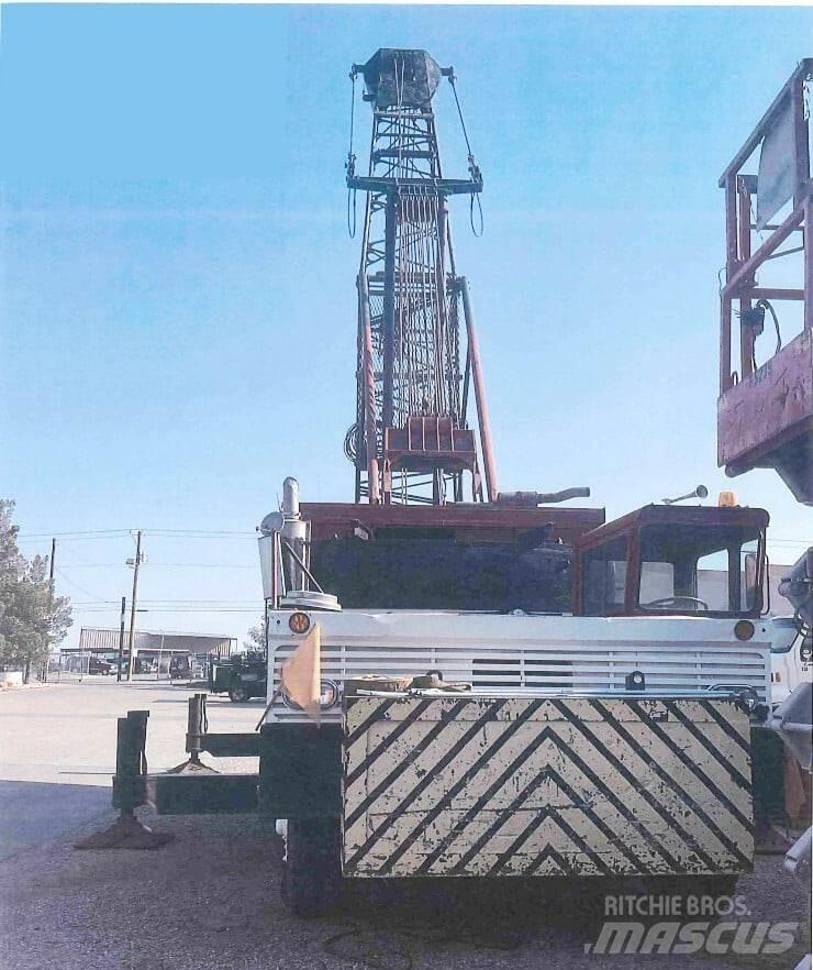 Link-Belt HC-218 全路面起重機/吊車