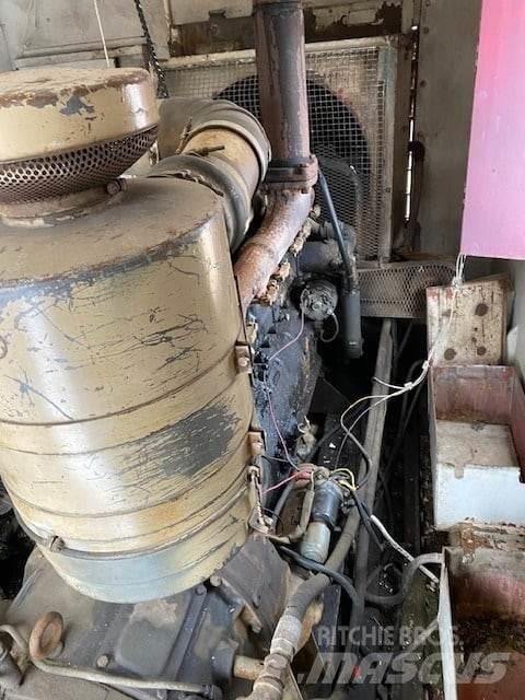 Manitowoc 3900 履帶式起重機