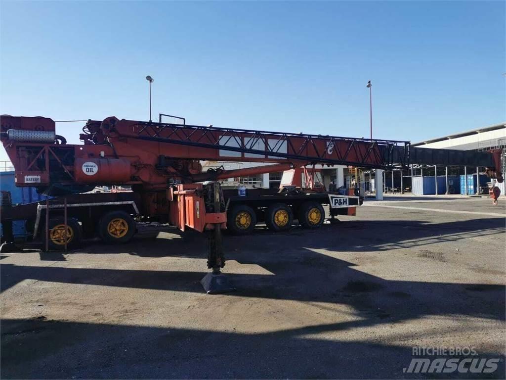 P&H Alpha 100 全路面起重機/吊車