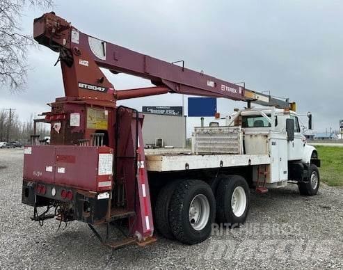 Terex BT 2047 起重機卡車