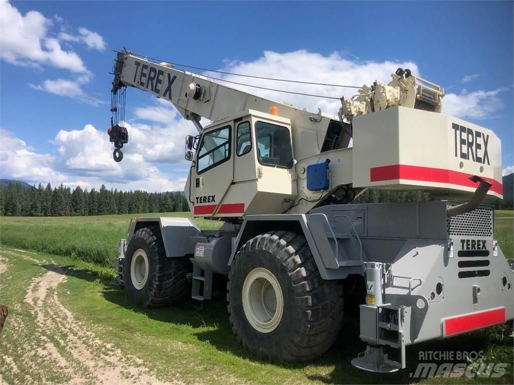 Terex RT 450 越野起重機