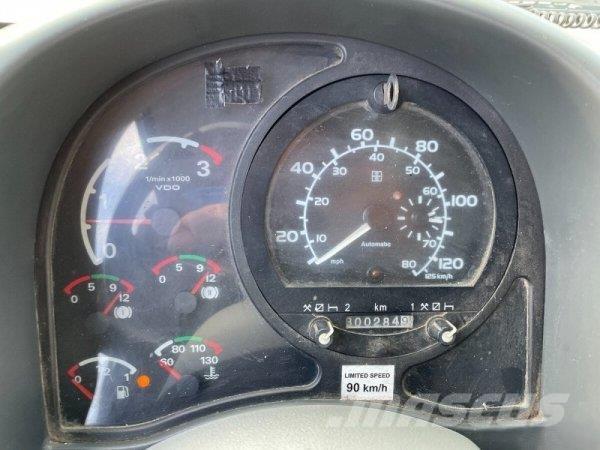 Avia D90 (4x2, Cummins) 吊鉤式起重車