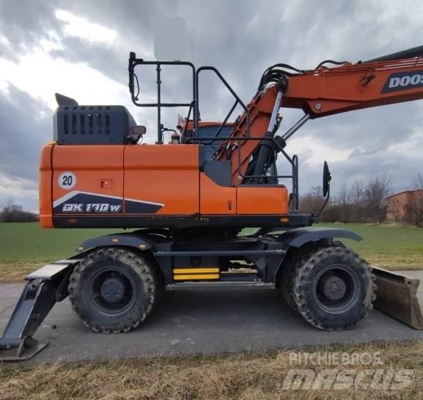 Doosan DX 170 W-7 旋轉式挖土機/掘鑿機/挖掘機