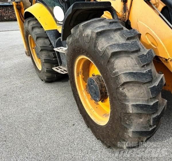 JCB 4 CX 反鏟裝載機